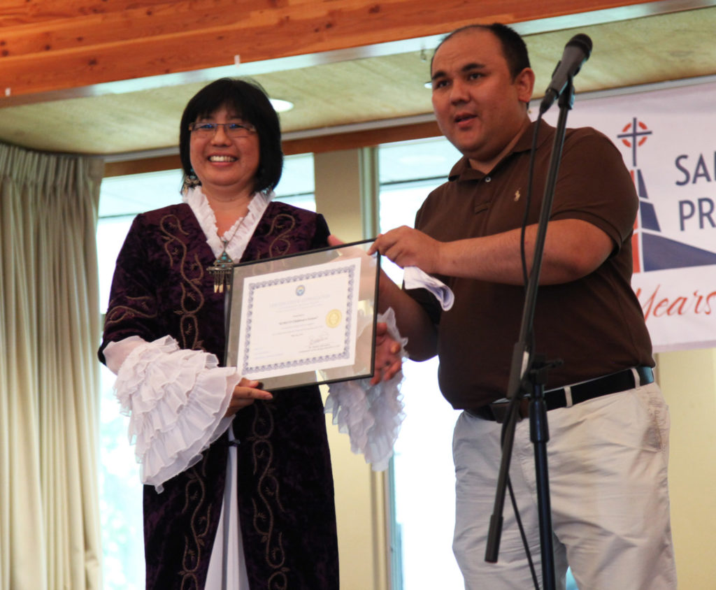 Kyrgyz Ambassador Muktar Djumaliev presented a certificate to Kyrgyz Children's Future